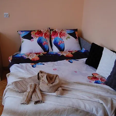 Kawalerka 2 Osobowa Centrum 50 M Do Ul Monte Cassino Apartman *