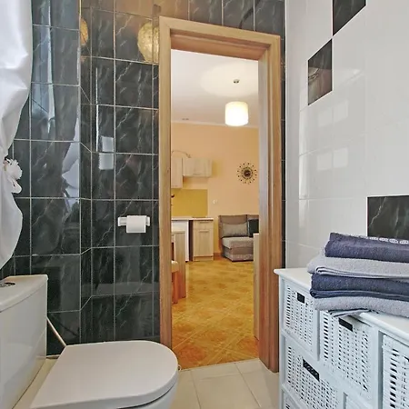 Apartman Kawalerka 2 Osobowa Centrum 50 M Do Ul Monte Cassino Sopot